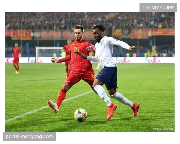 兰斯对阵尼姆半场结束，控球率仅为28%，但成功限制对手零射正